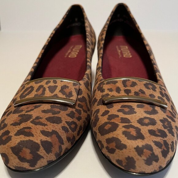 Munro NWOT Mara Leopard Print Suede Slip-On Pumps 9W (D) - Picture 3 of 9